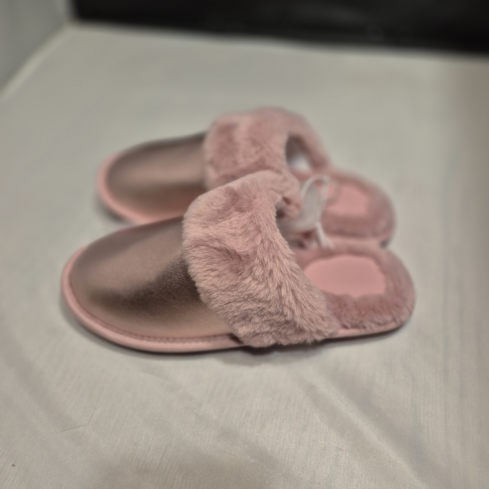 Pink Fuzzy Slippers - Picture 2 of 9